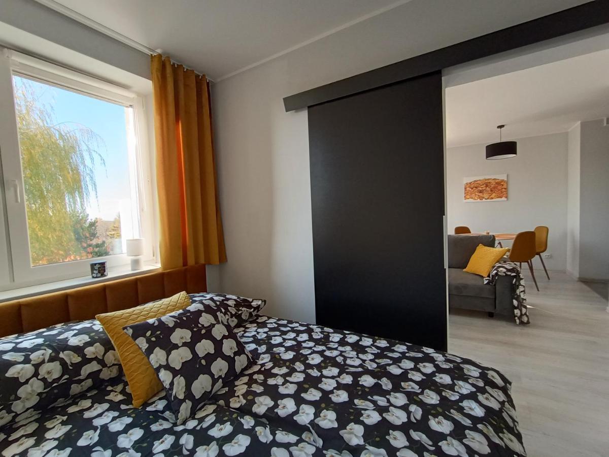 Bursztynowy Apartament Tarnowskie Góry Exterior foto