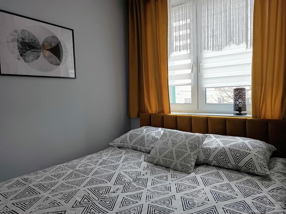Bursztynowy Apartament Tarnowskie Góry Exterior foto
